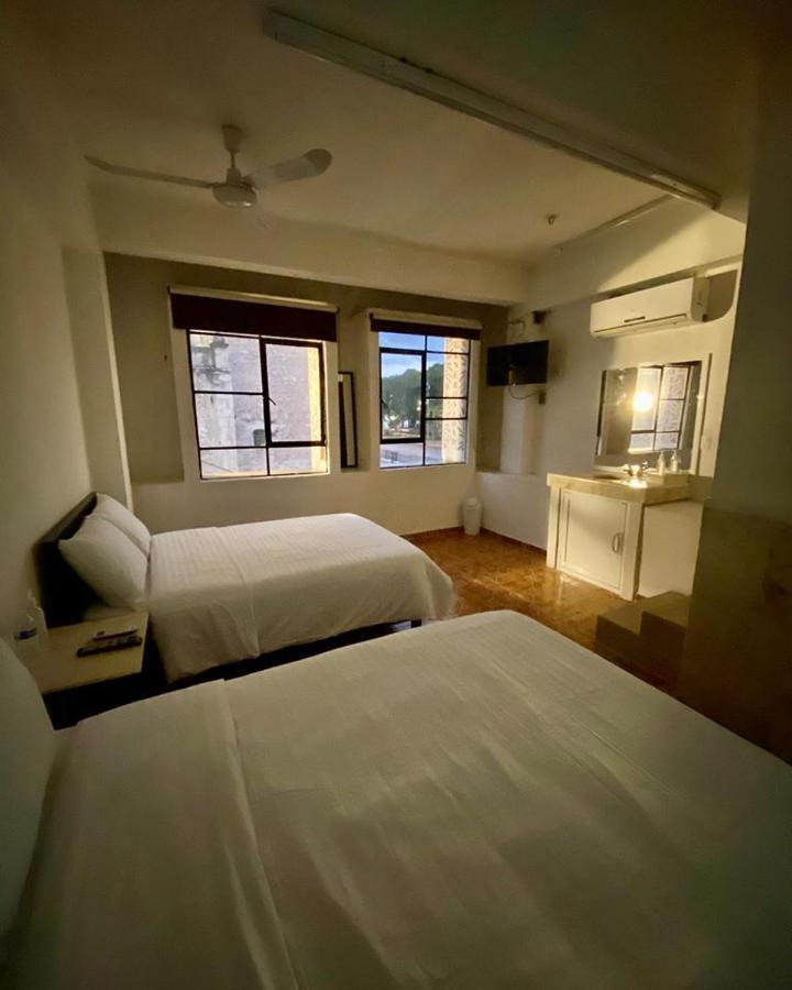 Hotel La Catedral Merida Luaran gambar