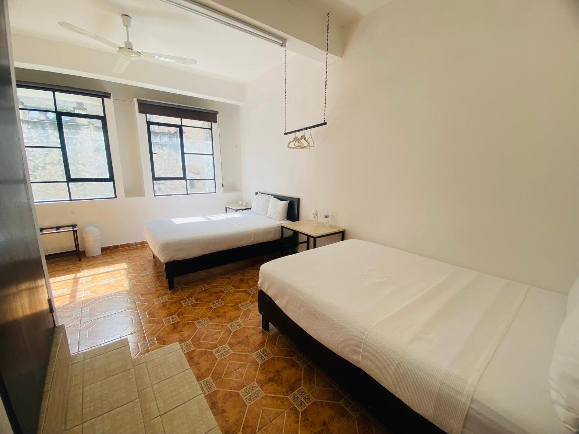 Hotel La Catedral Merida Luaran gambar